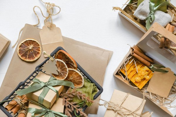 Découvrez des jouets éco-responsables et artisanaux uniques